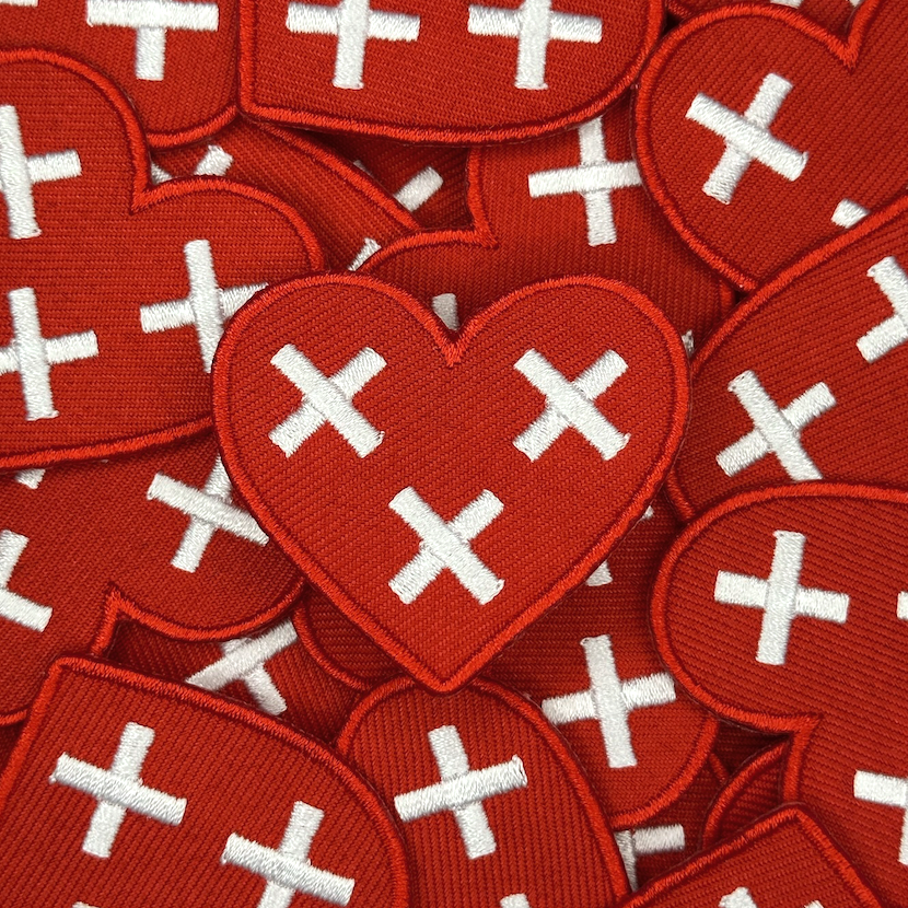 Embleem hart met Breda kruizen, groepsfoto